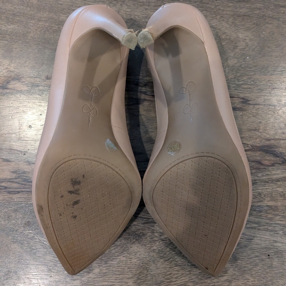 Jessica Simpson Nude Haneh Pumps, size 7 - Picture 5 of 7